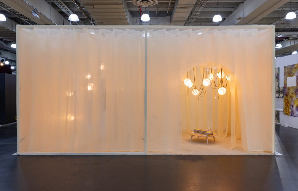 Image ICFF 2025: Navigating Dualities and Crossing Boundaries in A Shifting Design Industry
