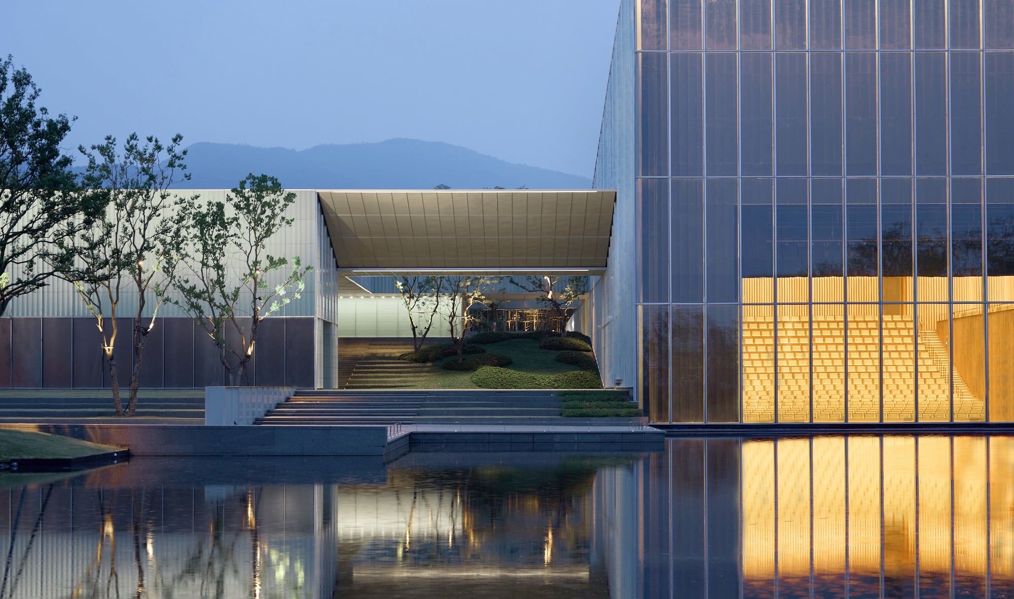 Yada Theater in New Chinese Town - ArchiExpo e-Magazine