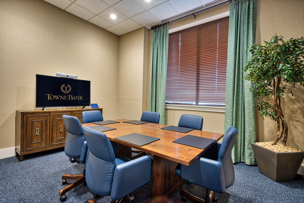 TowneBank – 23 offices, 2 conference rooms, 1 boardroom. Courtesy of Mantra Inspired Furniture.