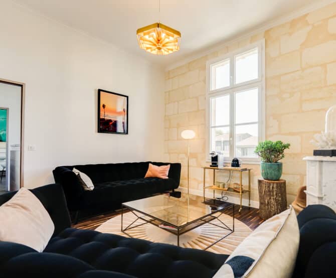 Image Q&A: La Crèmerie, an Online “Dating” Site that Features Personified Furniture