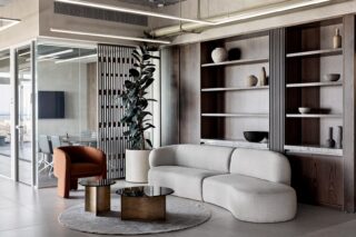 Image Office Design: Human-Centered, Hospitality-Inspired, and High-Tech