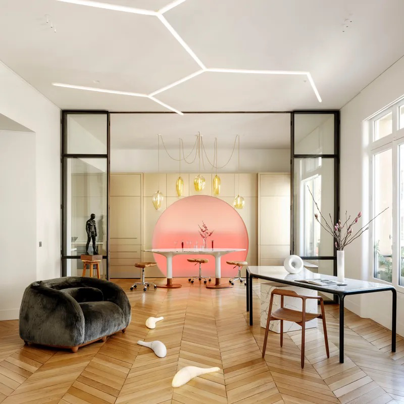 Showroom. Courtesy of Franck Genser.