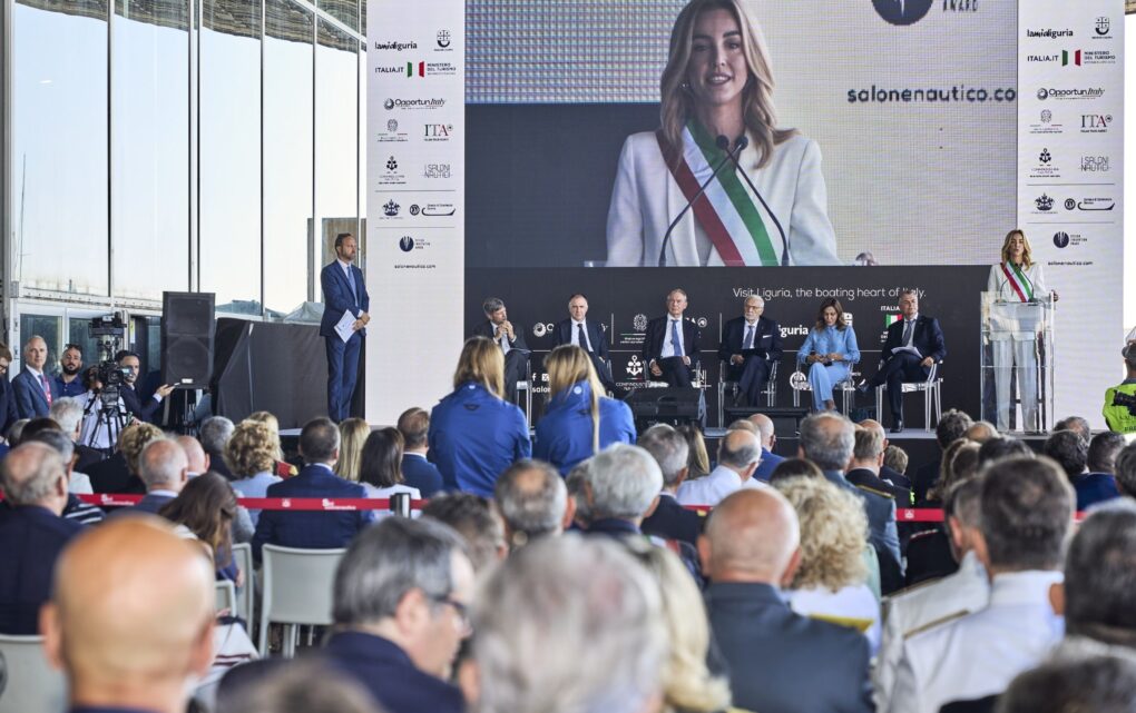 Image Genoa International Boat Show: Eco Love and Top Designs