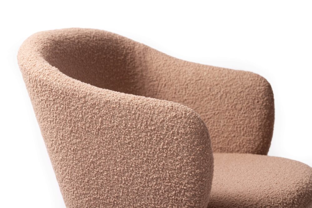 Setter swivel chair. Courtesy of David Irwin.