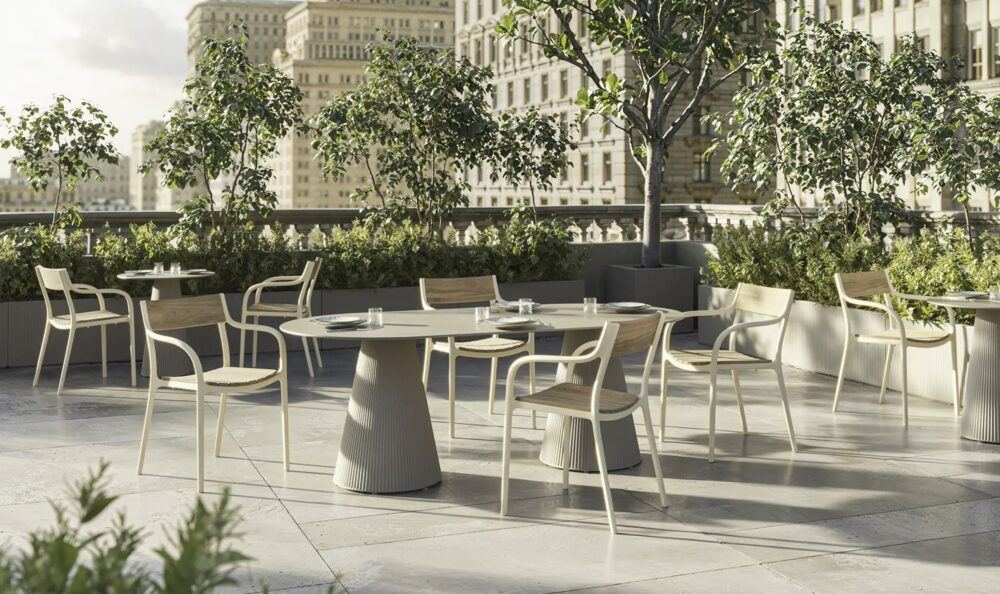 Madison by Eugeni Quitllet. Courtesy of Vondom.