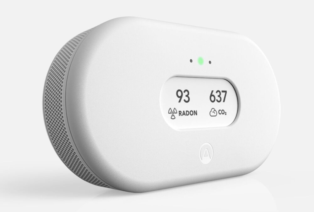 Airthings View Plus