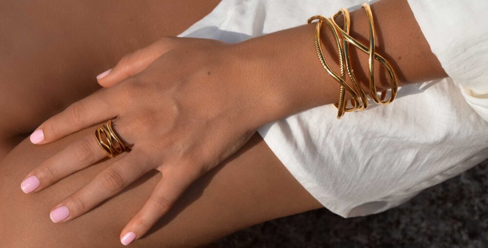 Jewelry. Courtesy of Aerea Studio.