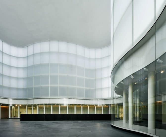 Image Chipperfield’s Floor War