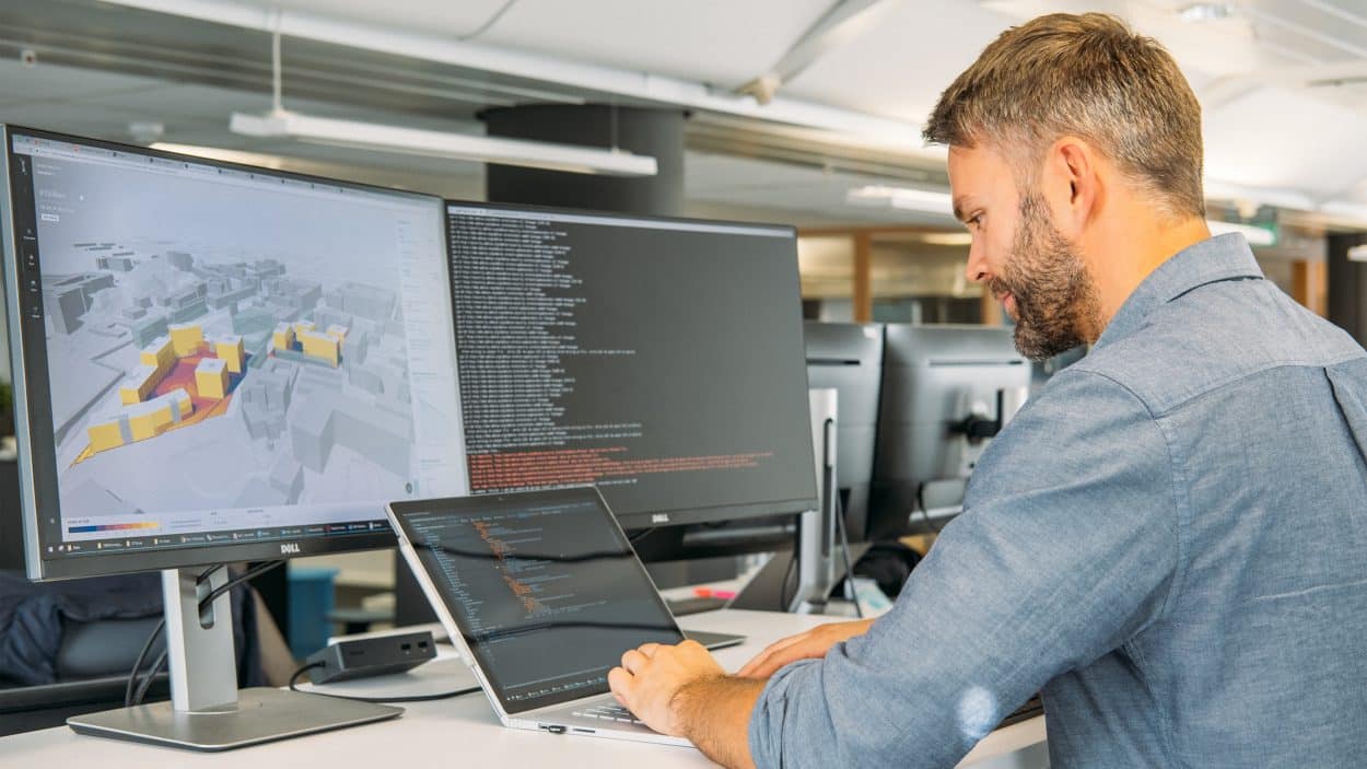 Interview. Homebound Due to the Coronavirus Outbreak, Architects Use AI Software to Progress