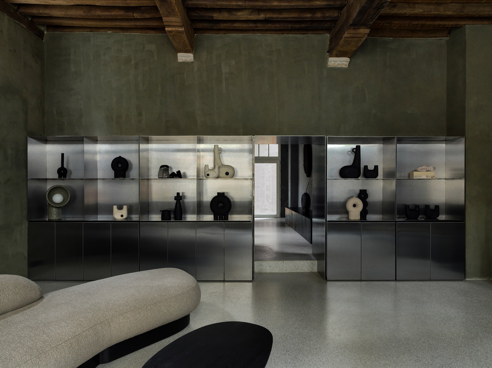 ‘Live Design’ by Ukrainian Brand FAINA at Its New FAINA Gallery