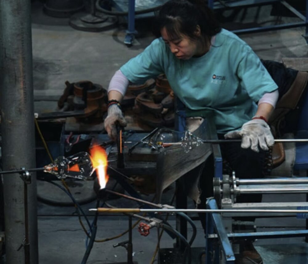 Chengde Huicai Glassware Co., Ltd