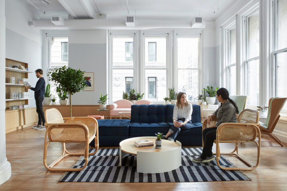 Architect: Alda Ly Architecture
Design Team: Alda Ly, Loretta Choi, Daisy Hook
General Contractor: Birch Construction Group
Photography: Reid Rolls