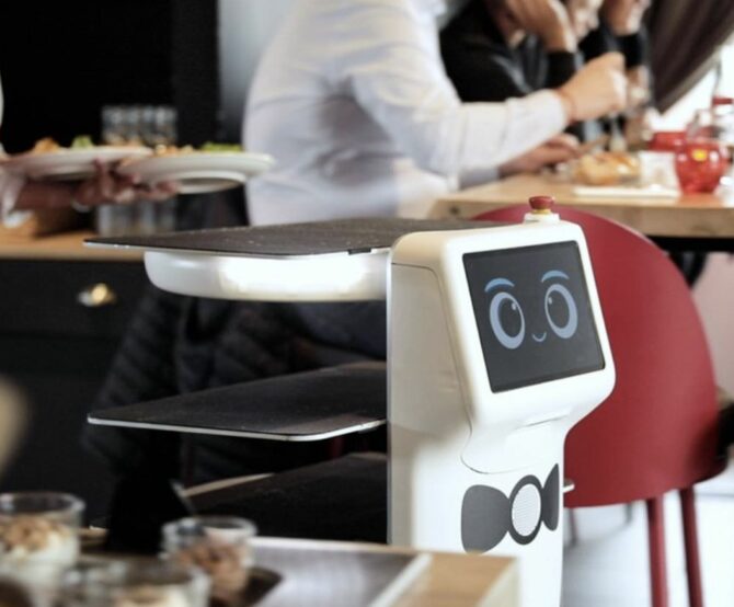 Image Connected Hotels and Restaurants: Robot Waiters, Smart Lockers, and More