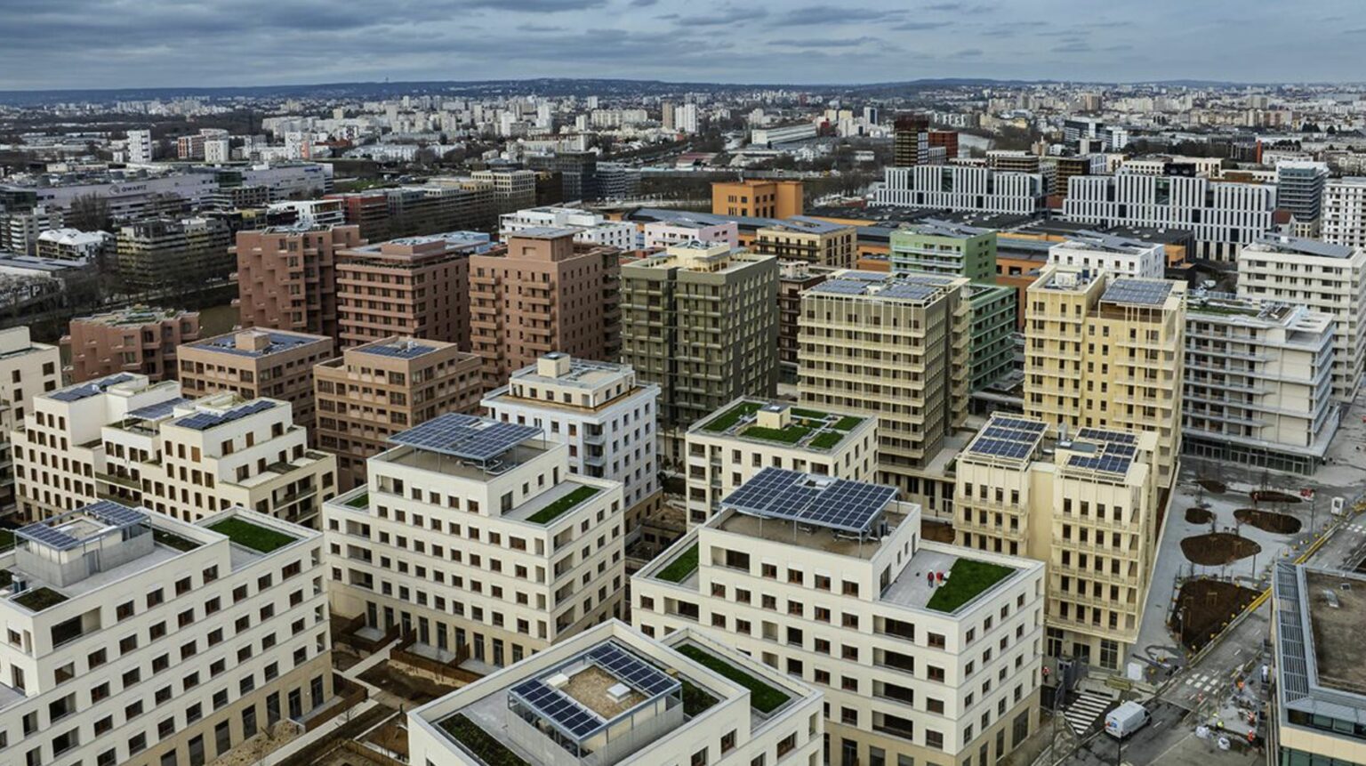 eco-urbanism-paris-2024-athletes-village-archiexpo-e-magazine
