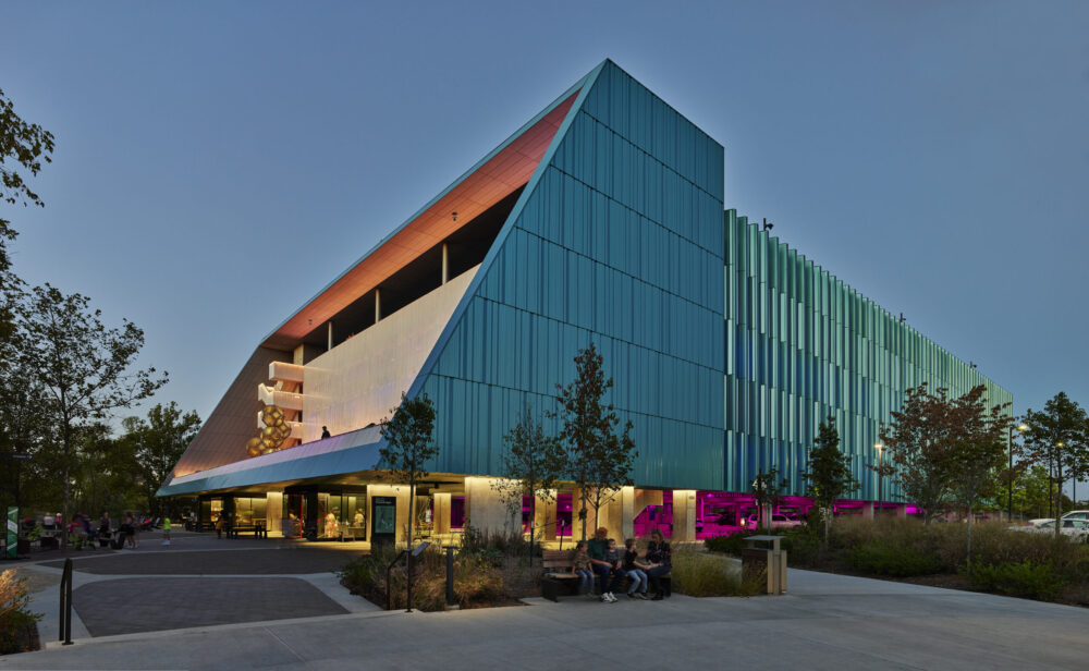 Crystal Bridges Campus Parking, designed by Marlon Blackwell Architects, is a new six-story, 800-space parking deck, provides much needed parking capacity for visitors and staff. Located on Museum Way just past the primary entrance to the museum, the building serves as a threshold into the campus.. Courtesy of the Alice L. Walton Foundation.